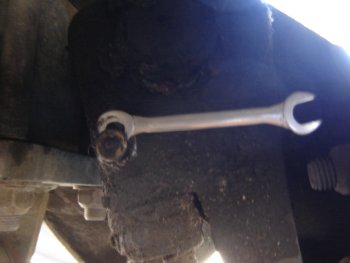 slack_adj_pawl_release_11-32_ign_wrench_2.jpg