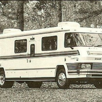 1986_foretravel_grand_villa-ph.jpg